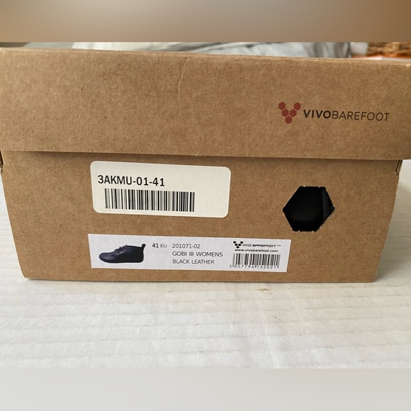 NWT VivoBarefoot Gobi lII Sz 41 (10) - Picture 8 of 16